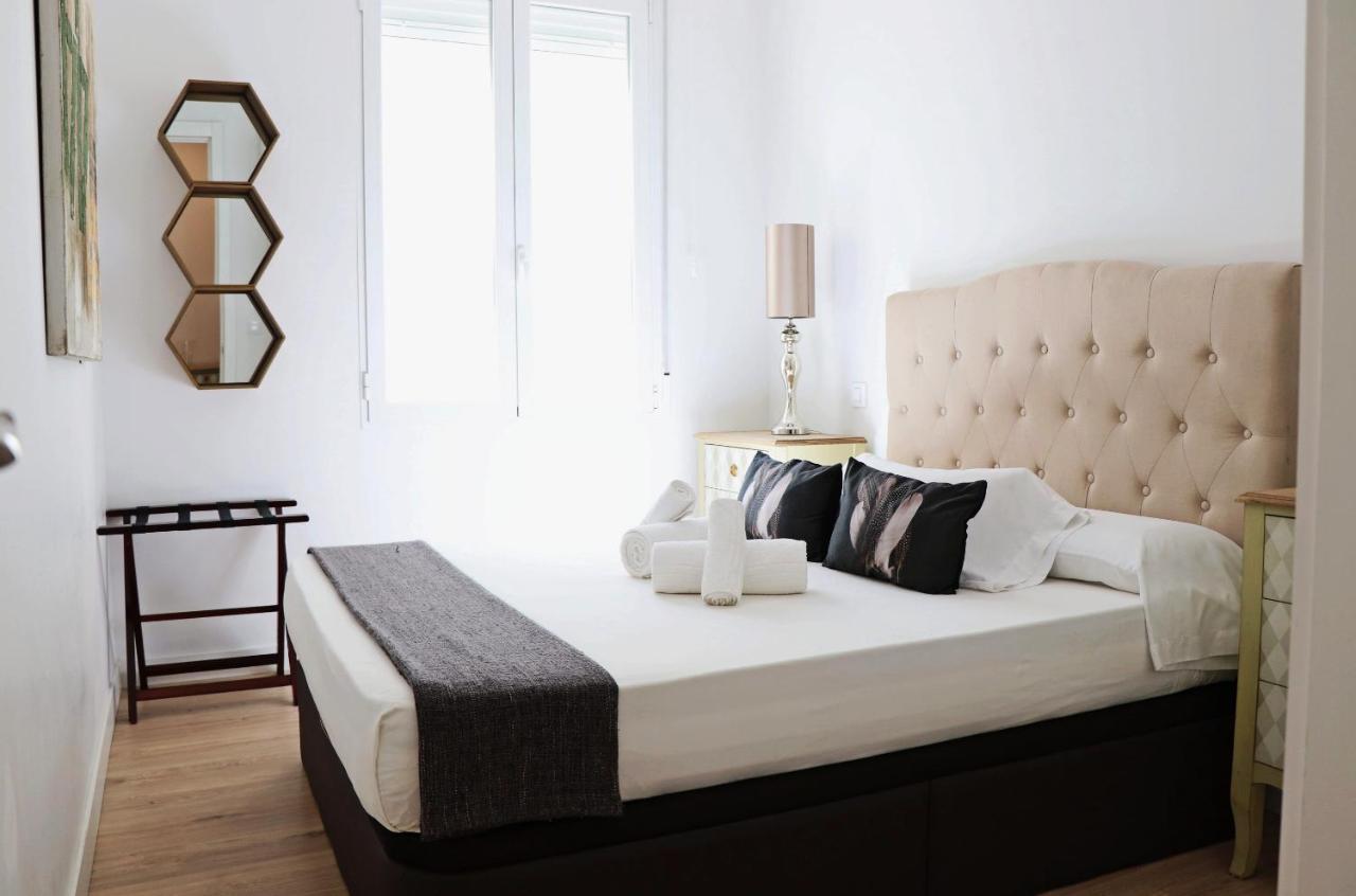 For You Rentals New Design Apartment Temporal Puerta Del Sol Pre10A Madrid Esterno foto