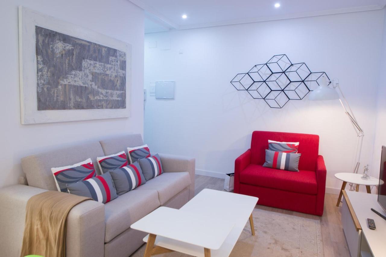 For You Rentals New Design Apartment Temporal Puerta Del Sol Pre10A Madrid Esterno foto