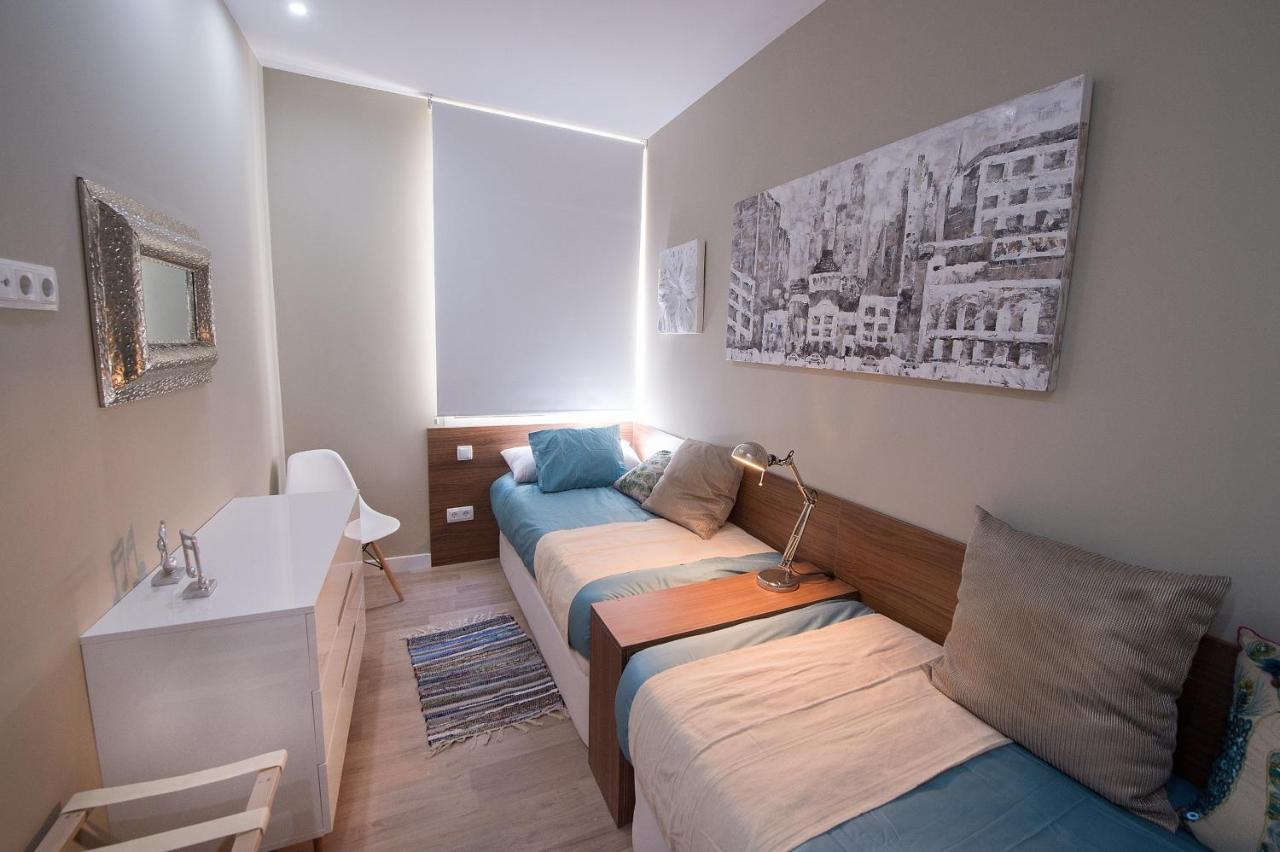 For You Rentals New Design Apartment Temporal Puerta Del Sol Pre10A Madrid Esterno foto