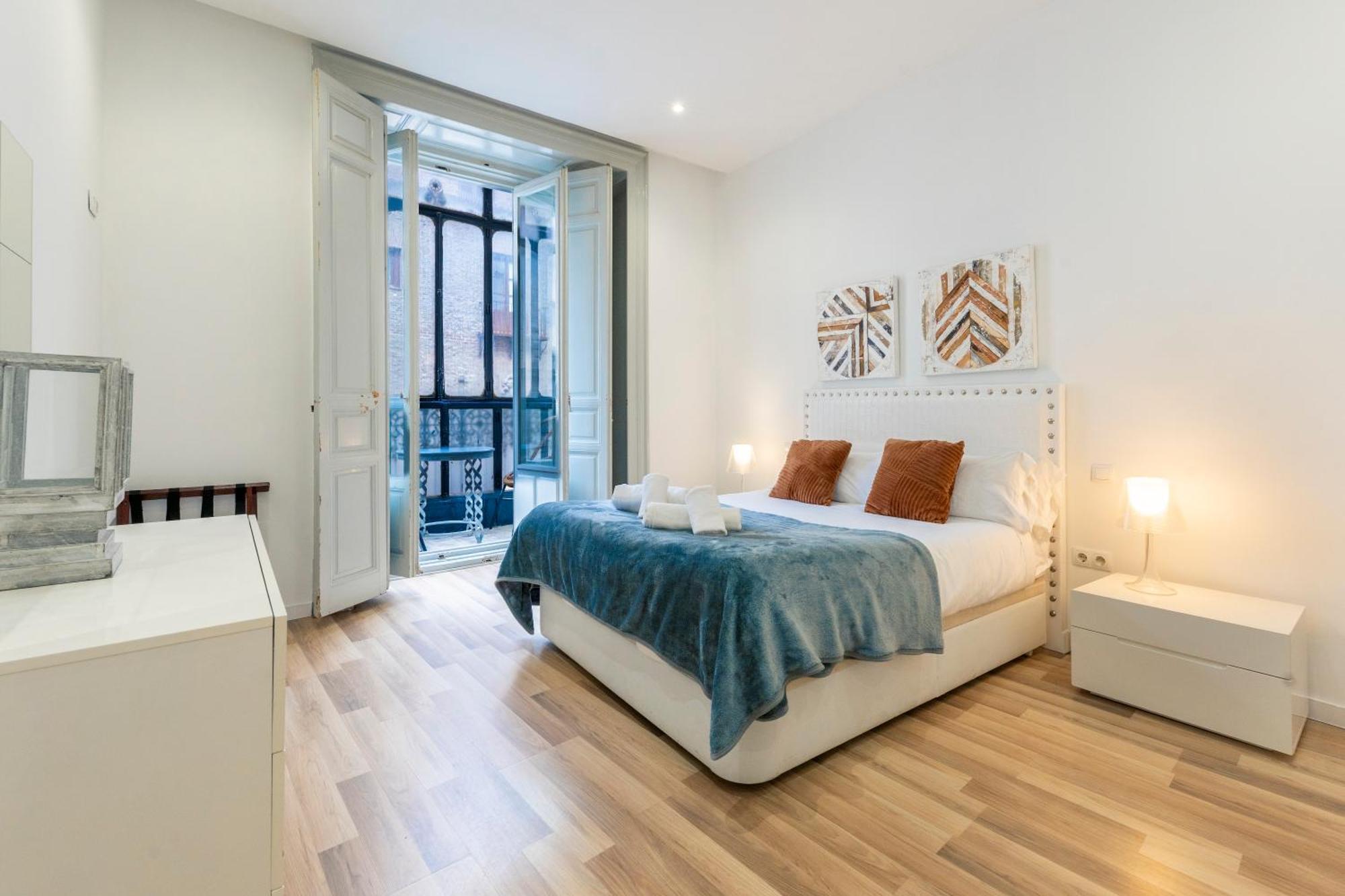 For You Rentals New Design Apartment Temporal Puerta Del Sol Pre10A Madrid Esterno foto