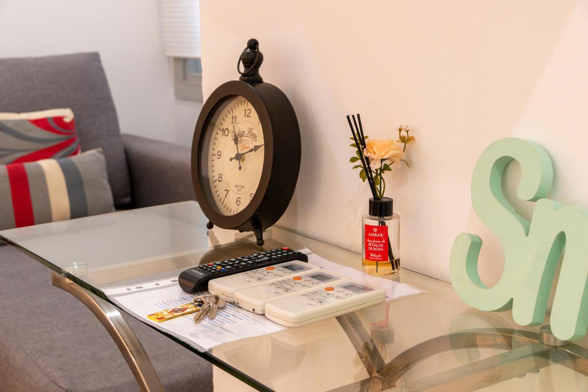 For You Rentals New Design Apartment Temporal Puerta Del Sol Pre10A Madrid Esterno foto