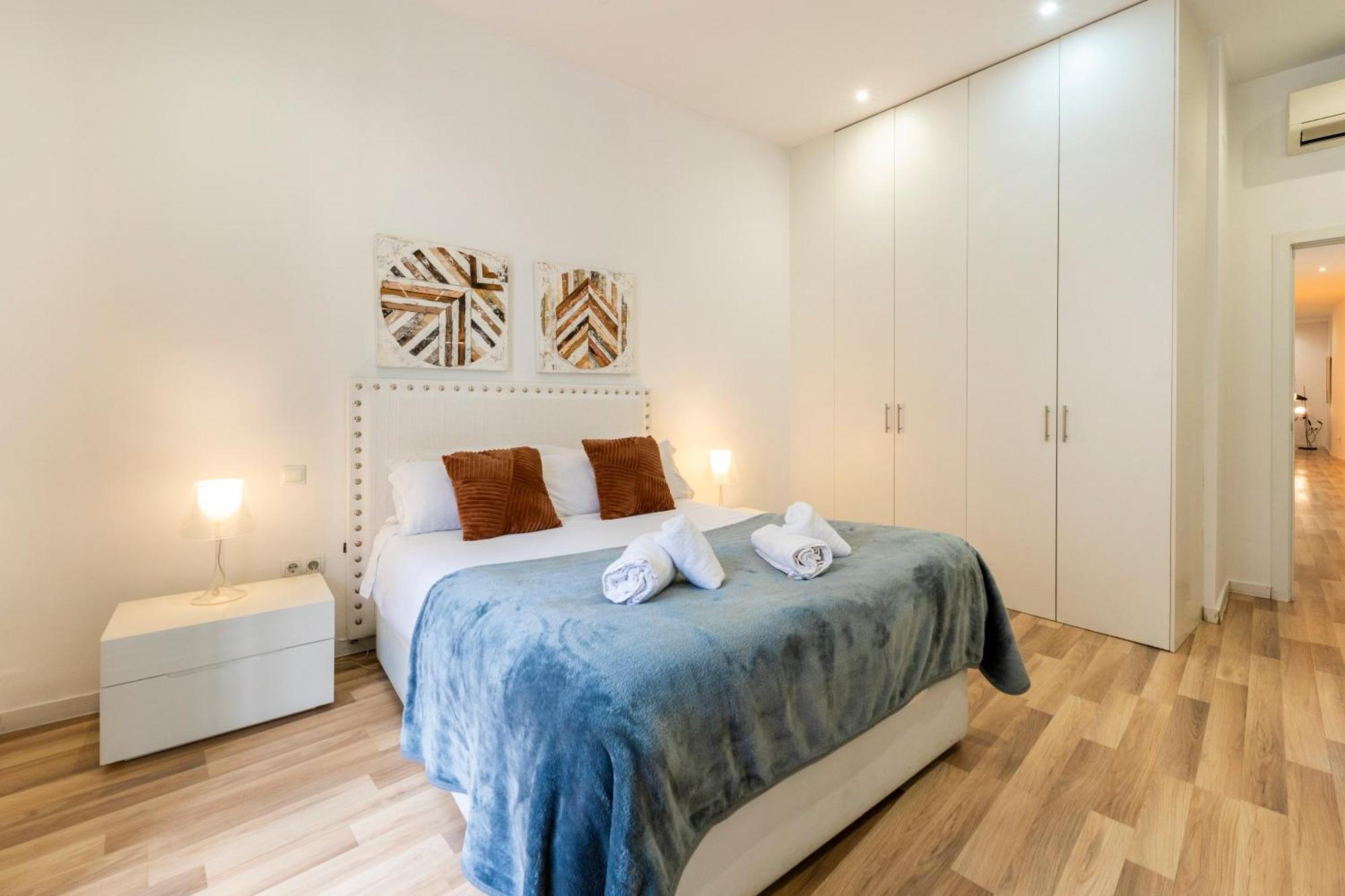 For You Rentals New Design Apartment Temporal Puerta Del Sol Pre10A Madrid Esterno foto