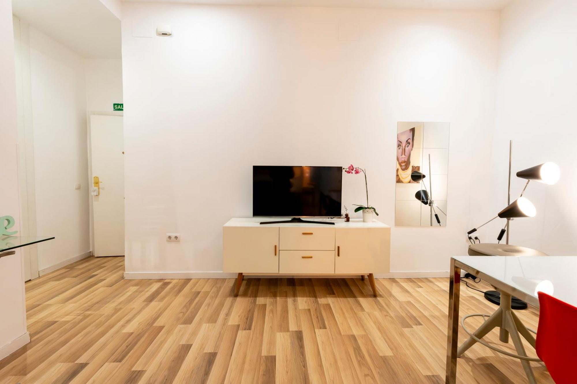 For You Rentals New Design Apartment Temporal Puerta Del Sol Pre10A Madrid Esterno foto